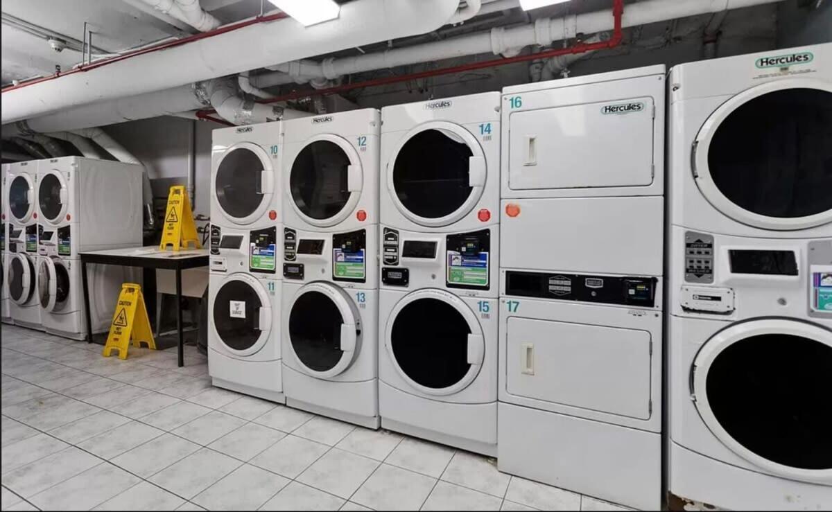 73-1503 Newly Reno Uws Doorman Gym Laundry Pangsapuri New York